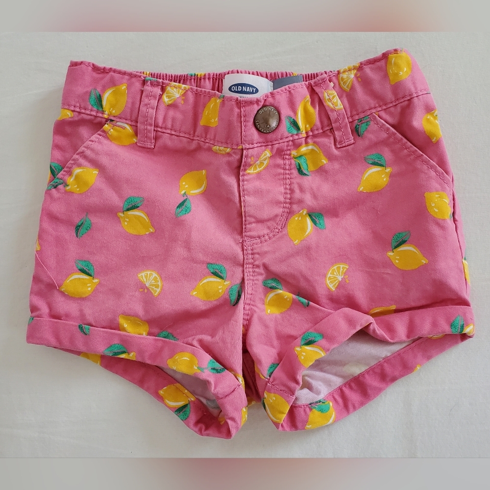 Old Navy Pink Lemon Print Shorts Toddler Size 18-24 Months